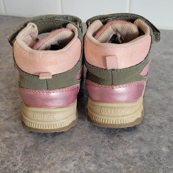 🌟2/$20🌟 OshKosh Fall Girl Booties - Picture 2 of 3